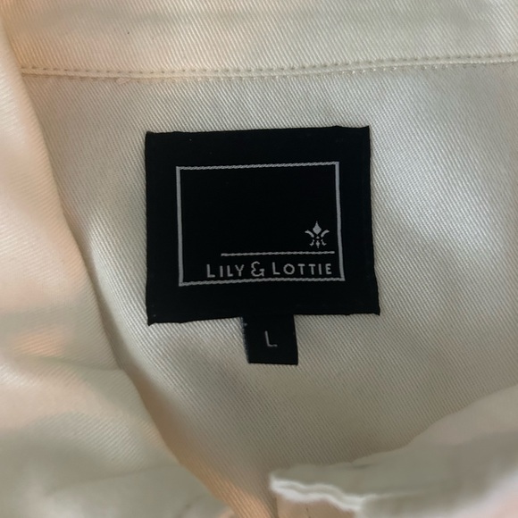 Lily & Lottie Button Down - Picture 4 of 4